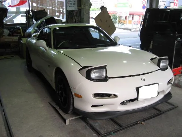 マツダ　RX-7　ＦＤ　フルエアロ取り付け塗装！