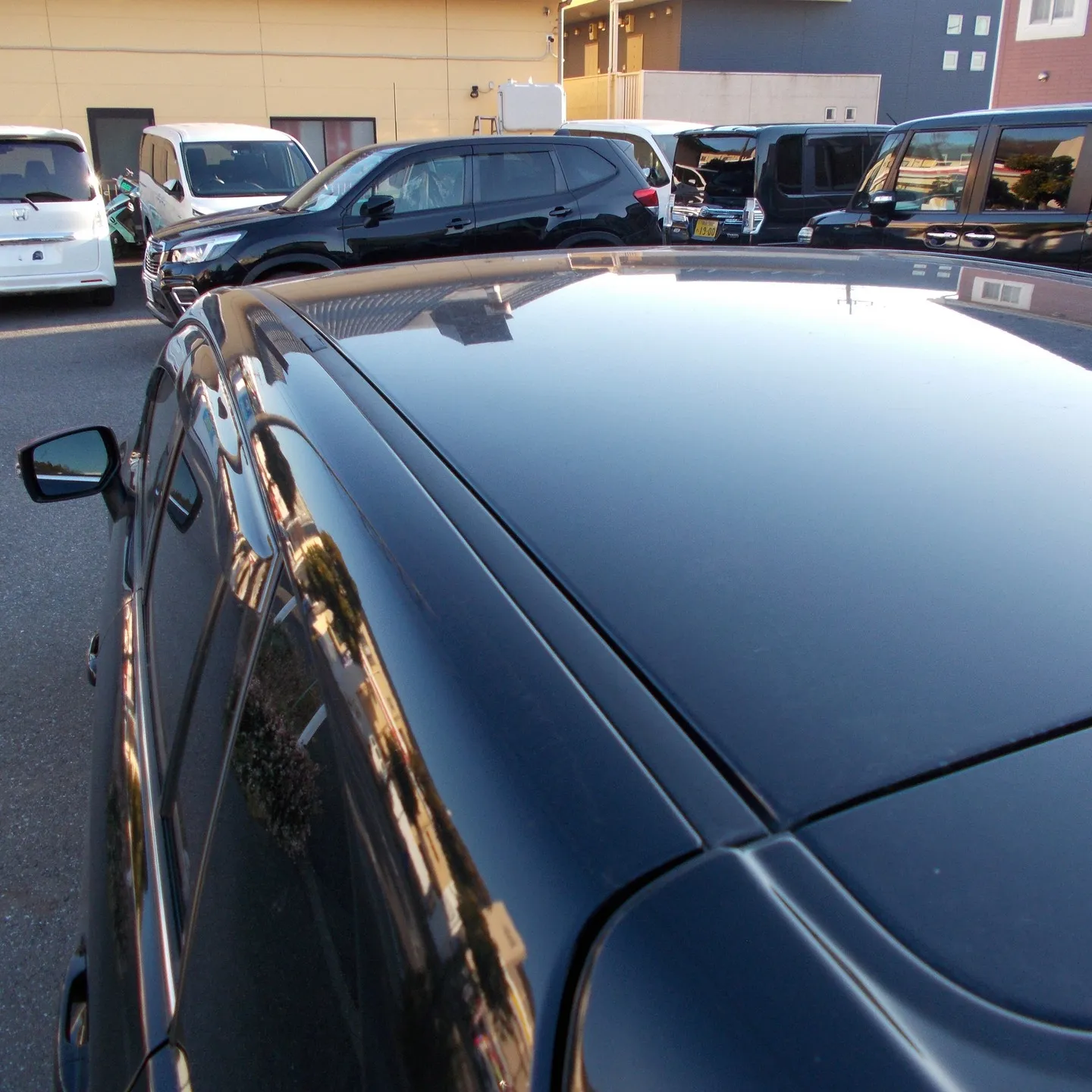 全国自動車雹害対策チーム本部のタキザワ自動車です。