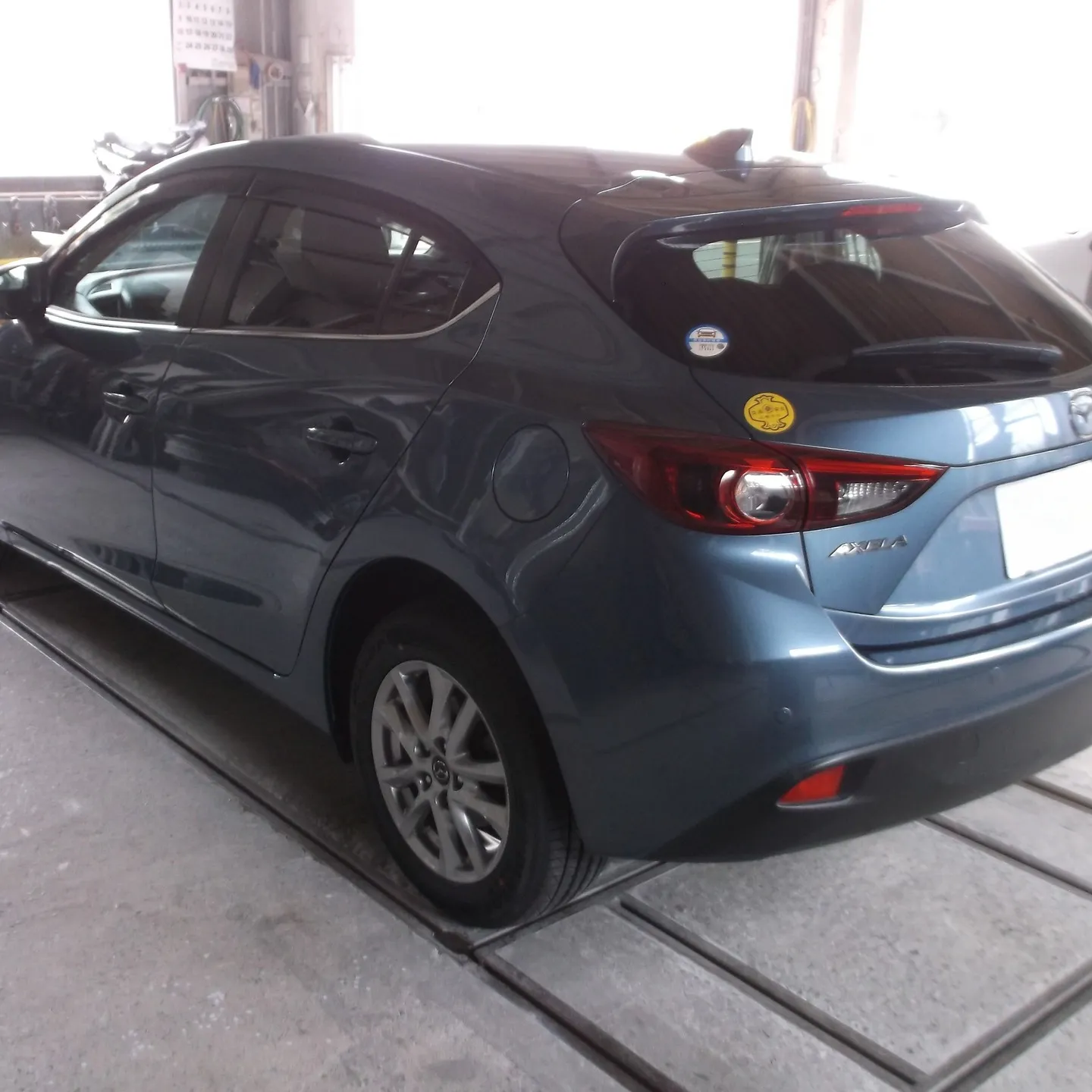 愛車の傷や凹みでお悩みの皆さまへ!✨当店では、あなたの愛車を...