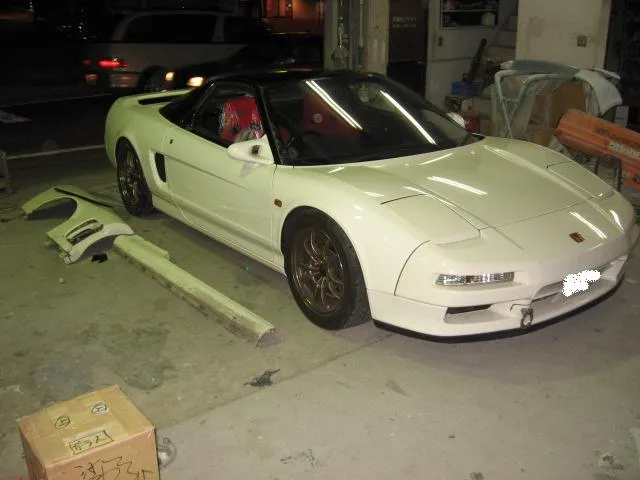 ホンダ　NSX アルミボディ板金塗装修理